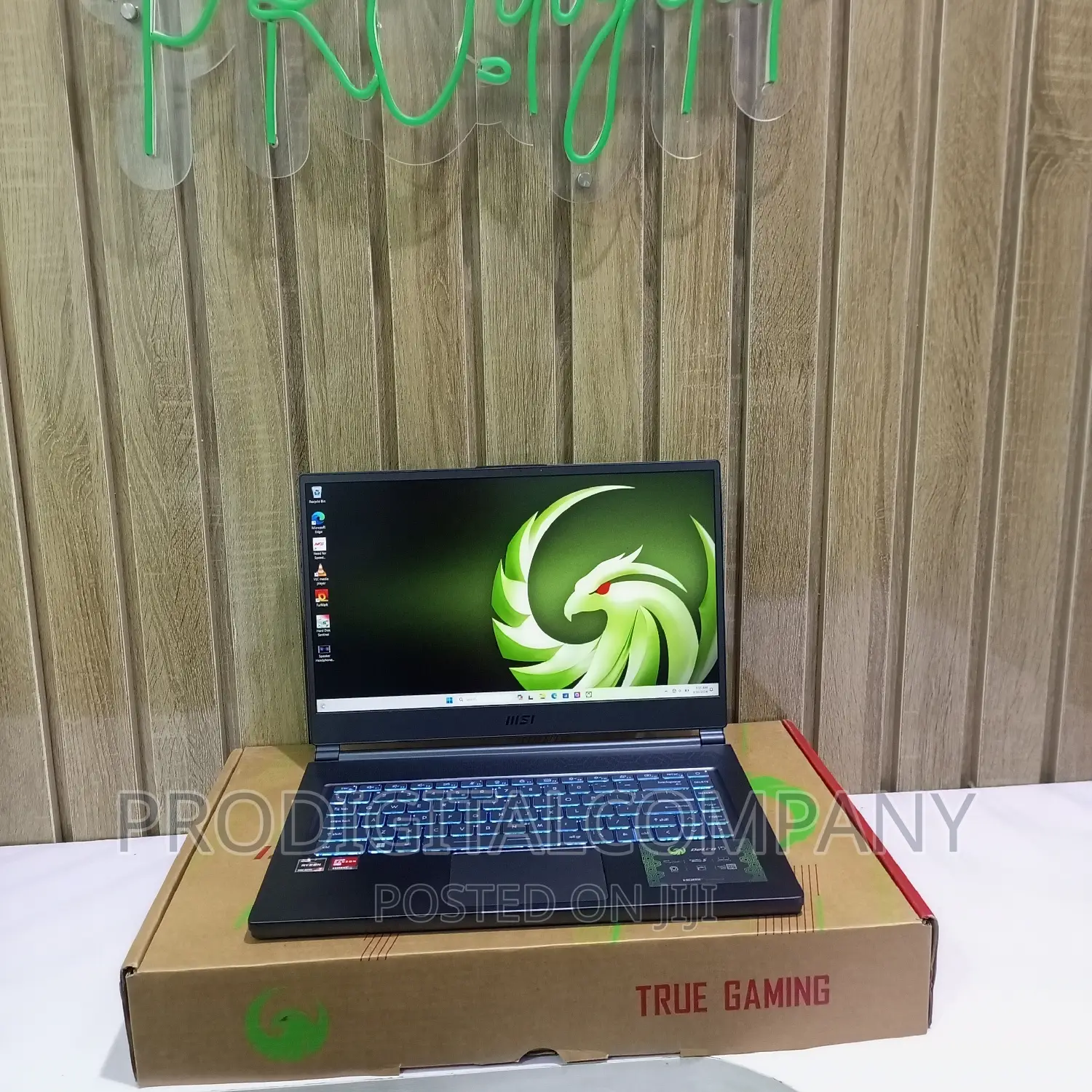 Laptop MSI 16GB AMD Ryzen 7 SSD 1T