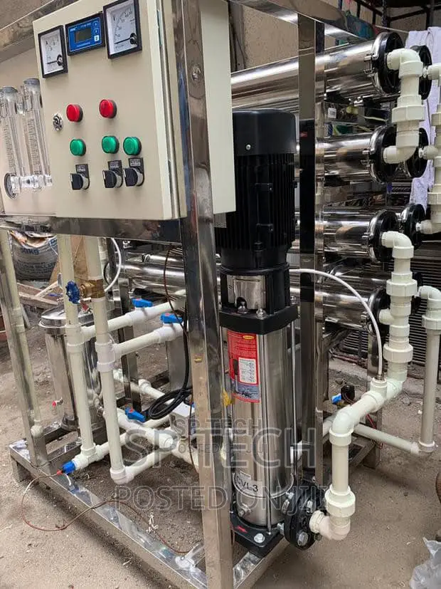 Reverse Osmosis Machine