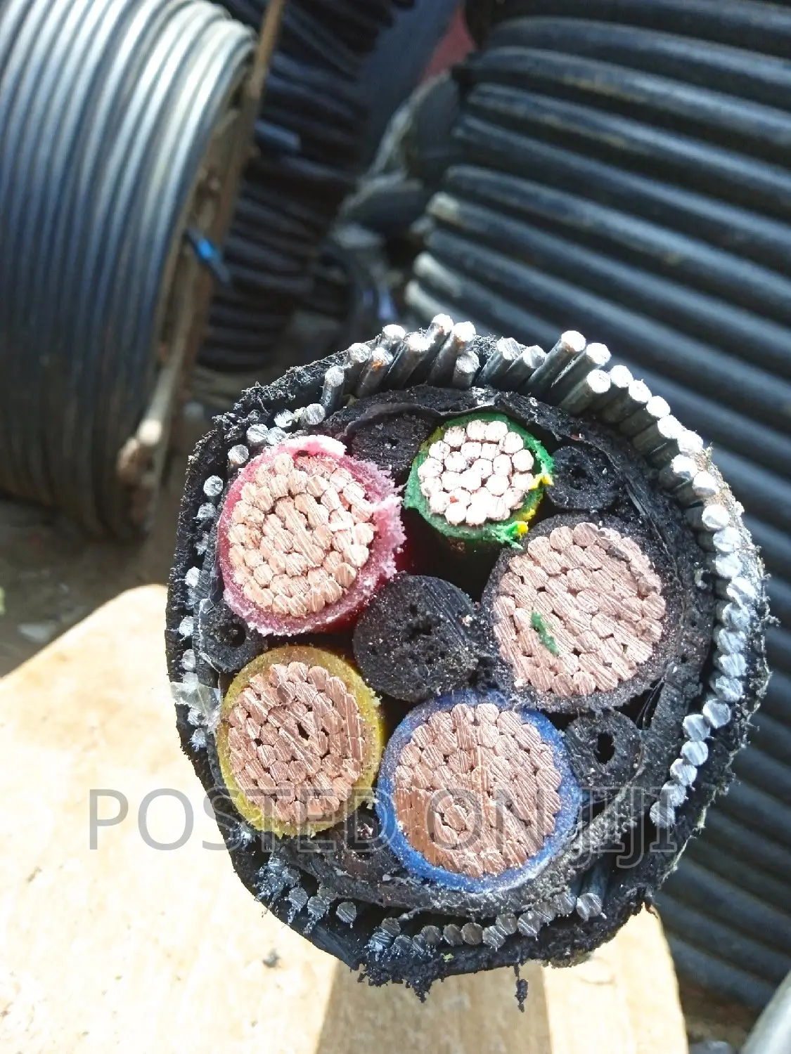 240mm 4.5core Nigerchin High Quality Armoured Cable