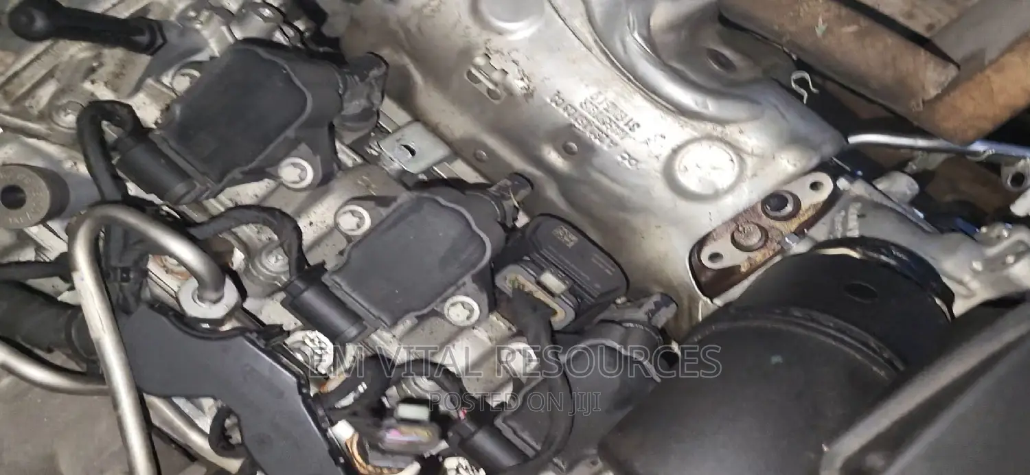 Mercedes Benz W177 a 180 M282 Engine