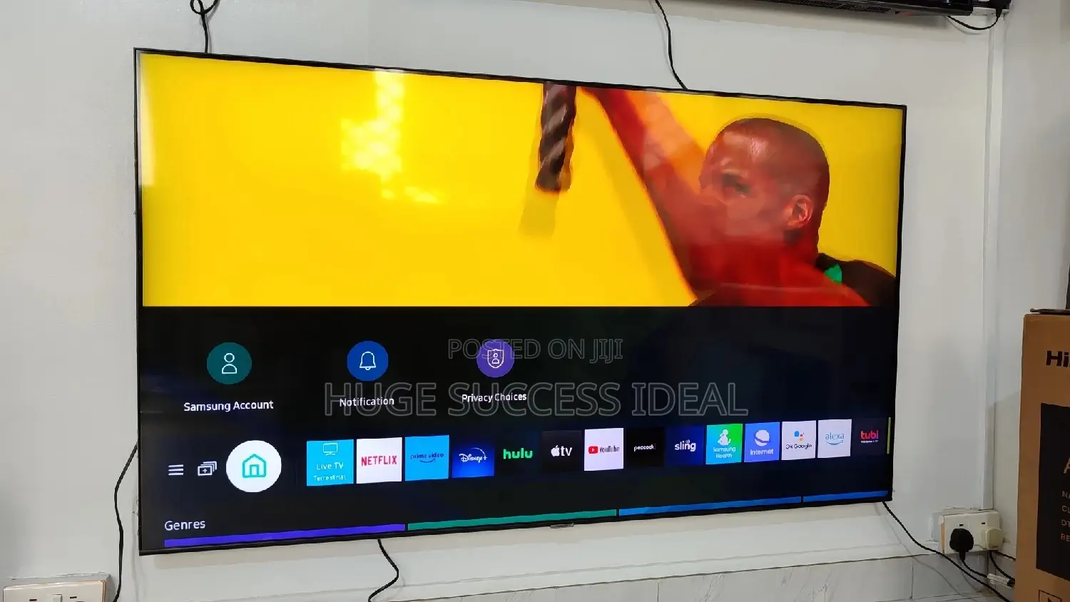 SAMSUNG 65" Smart Ultra HD HDR QLED TV With Bixby, Alexa