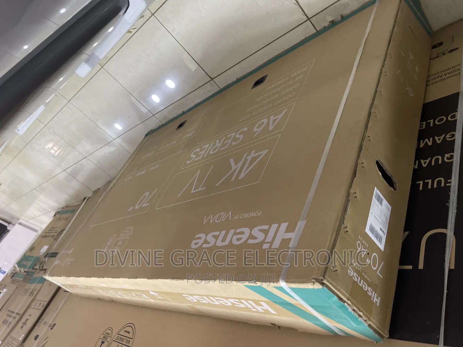 70inches Hisense UHD Smart 4 Tv