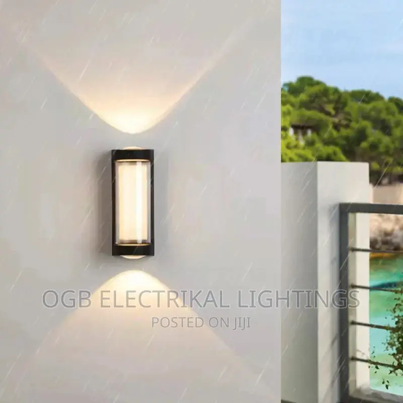 Outdoor Waterproof Wall Lamp