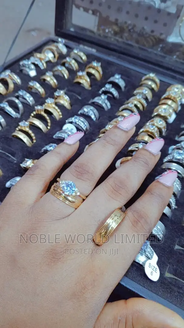 Complete Set of Wedding Rings Cs