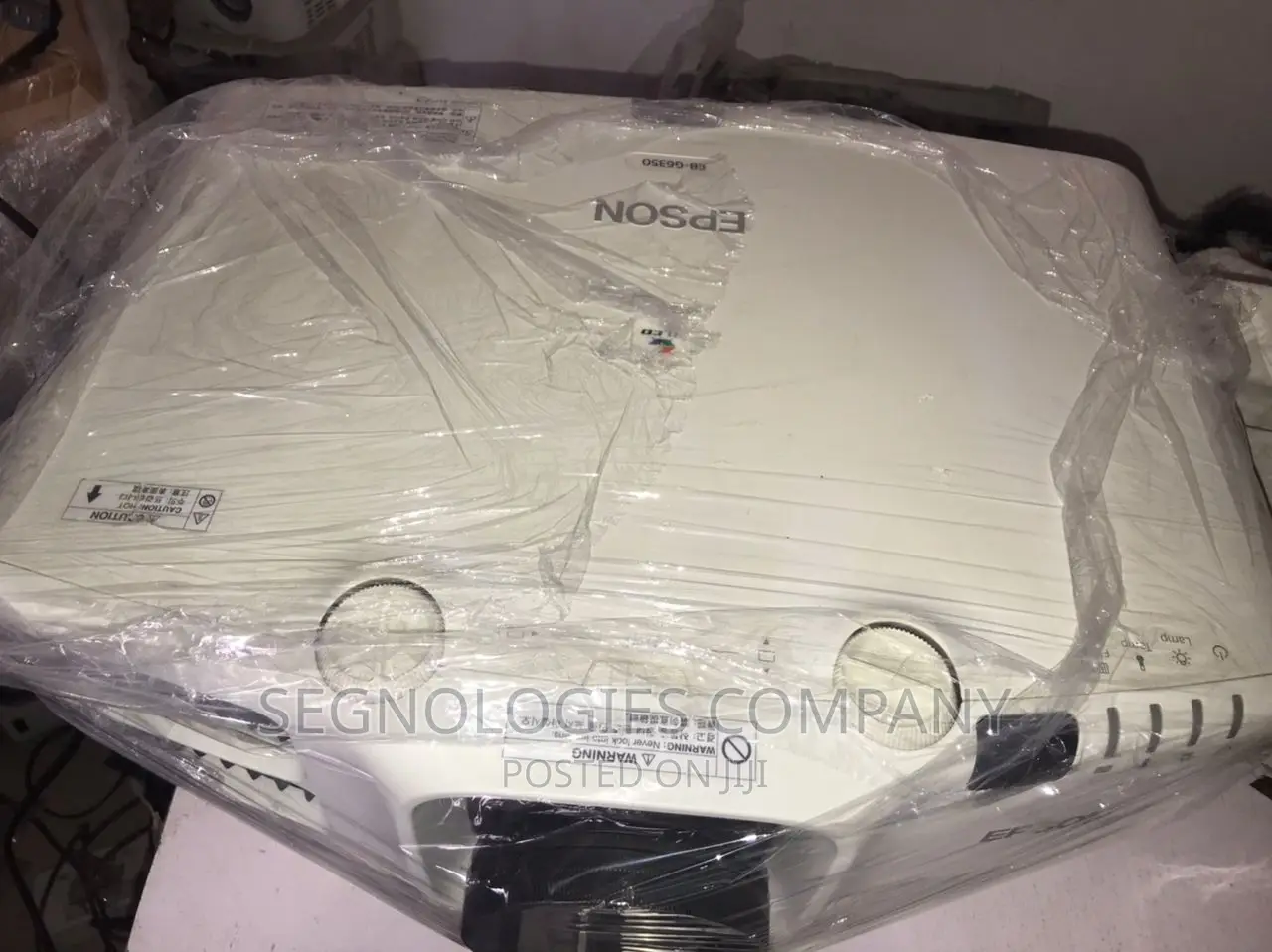 Epson Eb-G6350 7000 Lumens Xga Projector