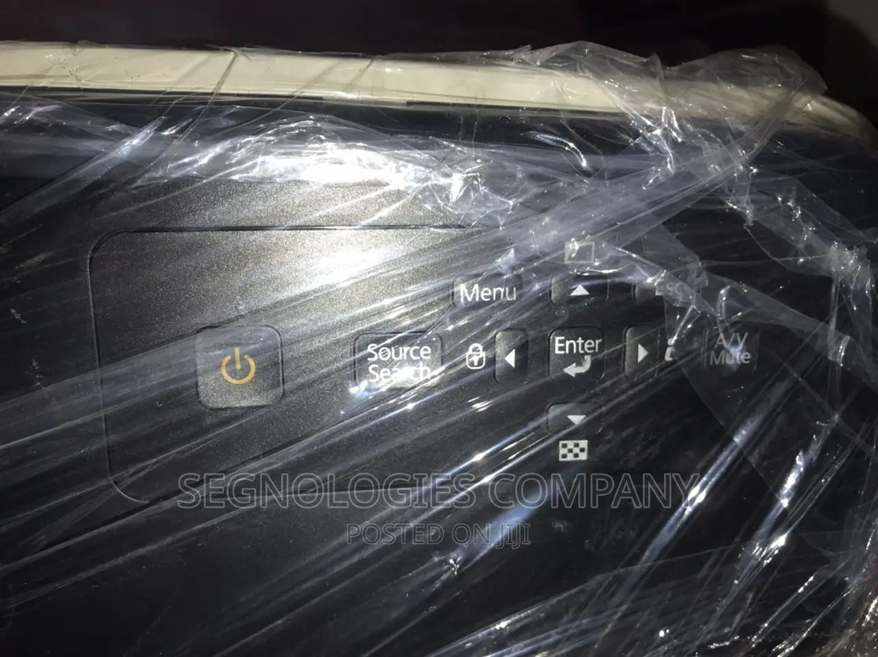 Epson Eb-G6350 7000 Lumens Xga Projector