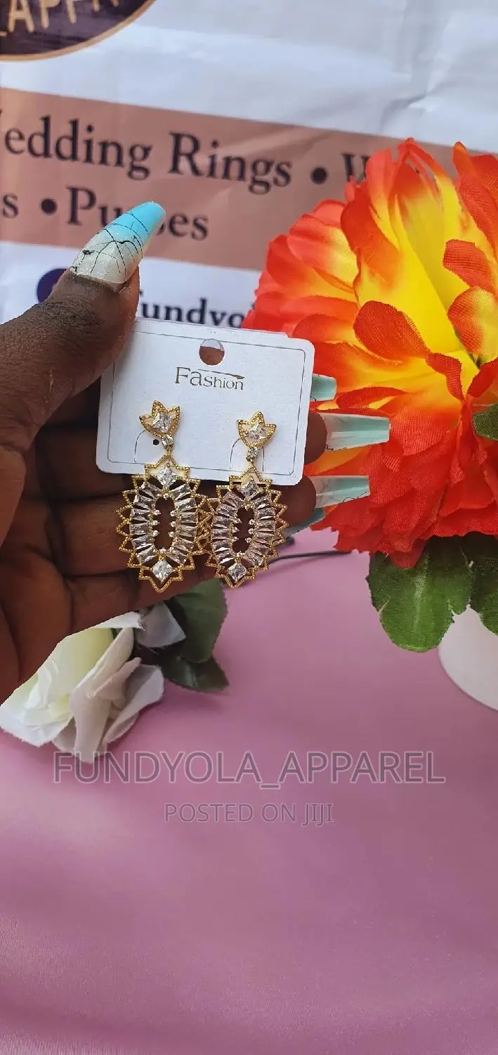 Beautiful Stock Fashion Earrings