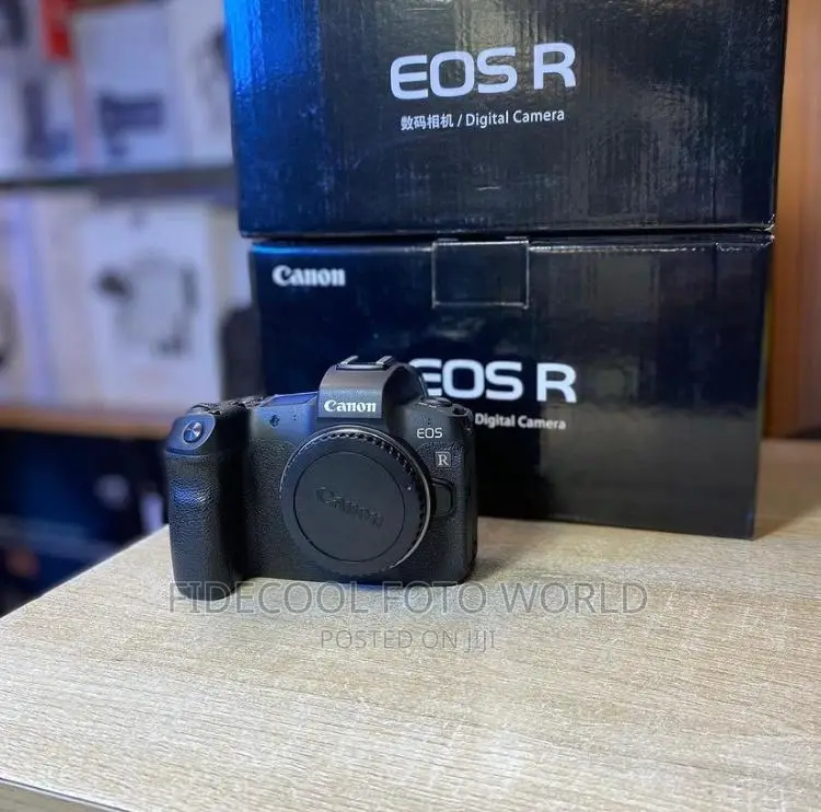 Canon EOS R Camera(Only Body)