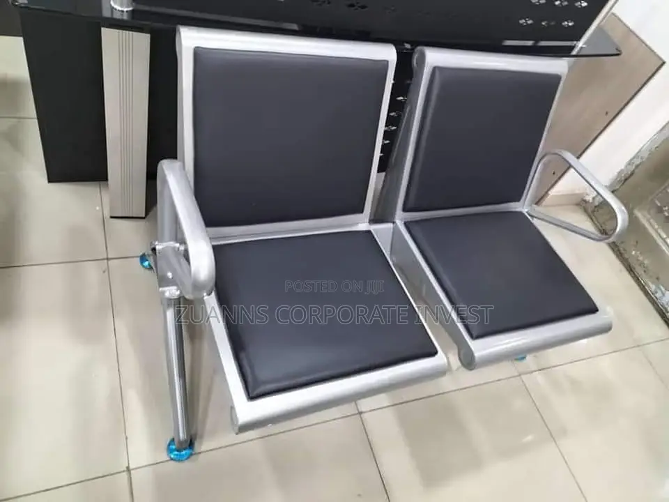 3 in 1 Airport or Waiting Chair