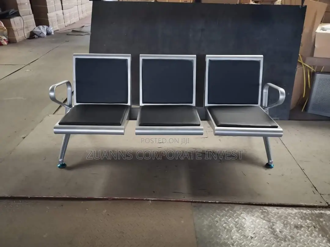 3 in 1 Airport or Waiting Chair