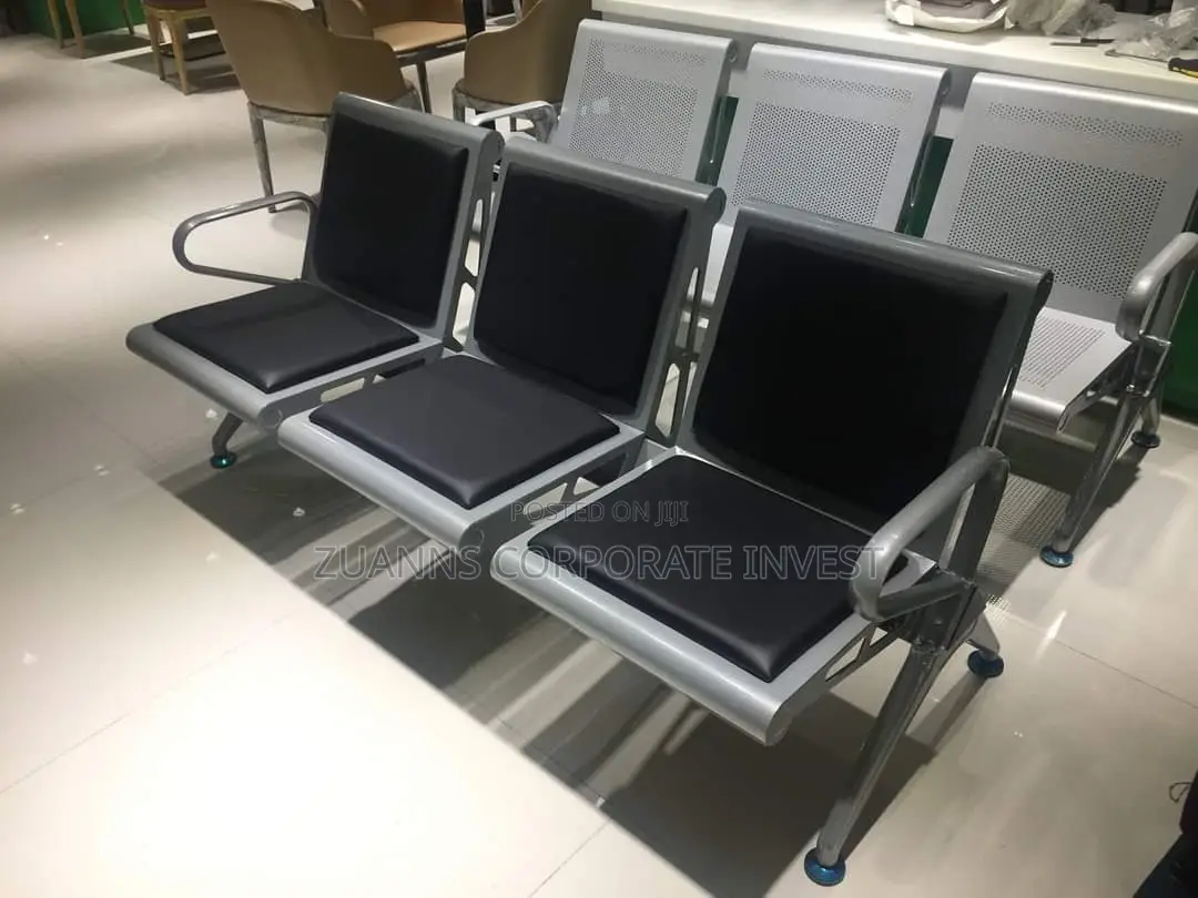3 in 1 Airport or Waiting Chair