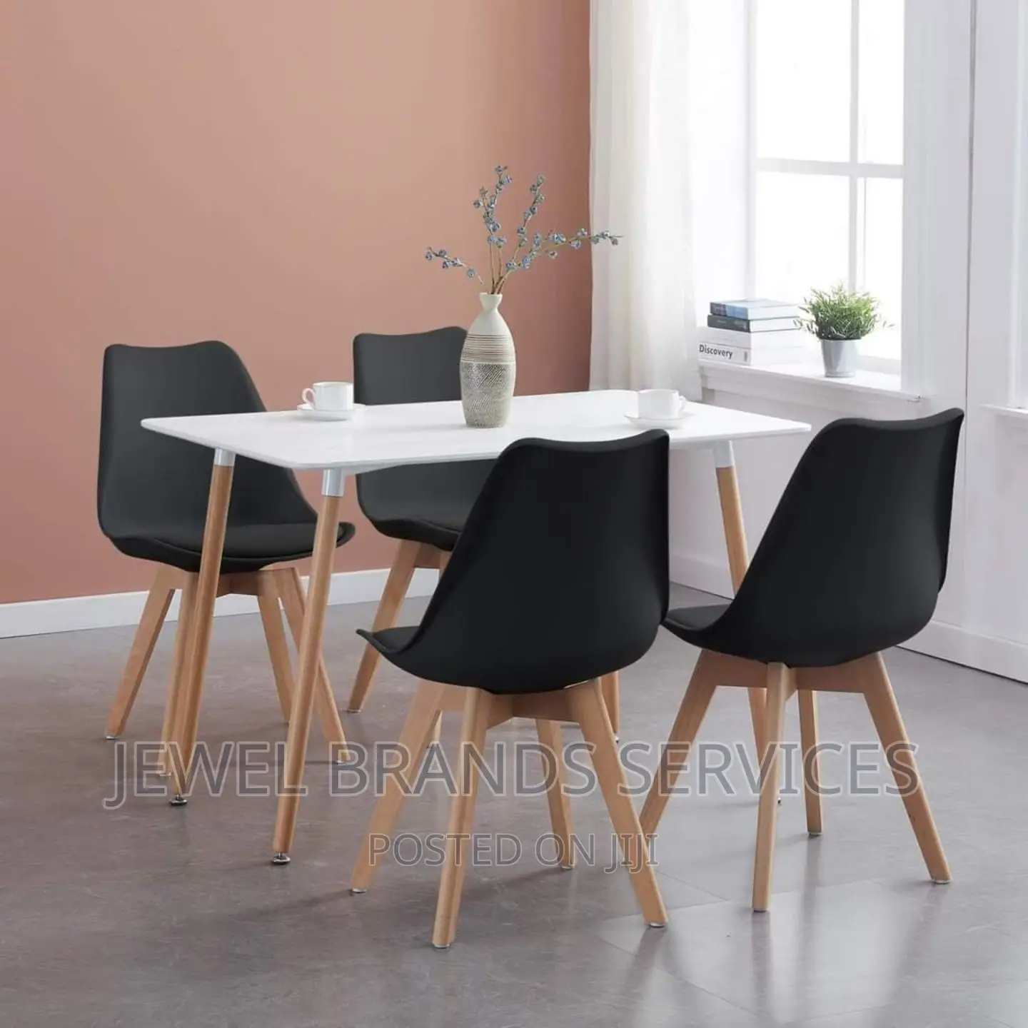 Restaurant Chairs With Table