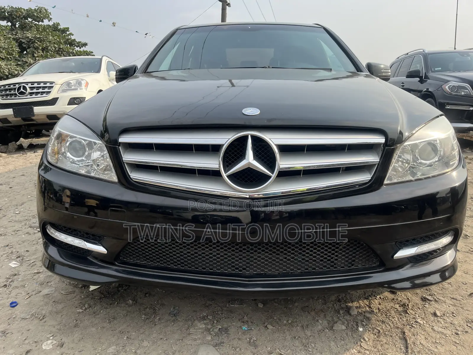Mercedes-Benz C300 2010 Black