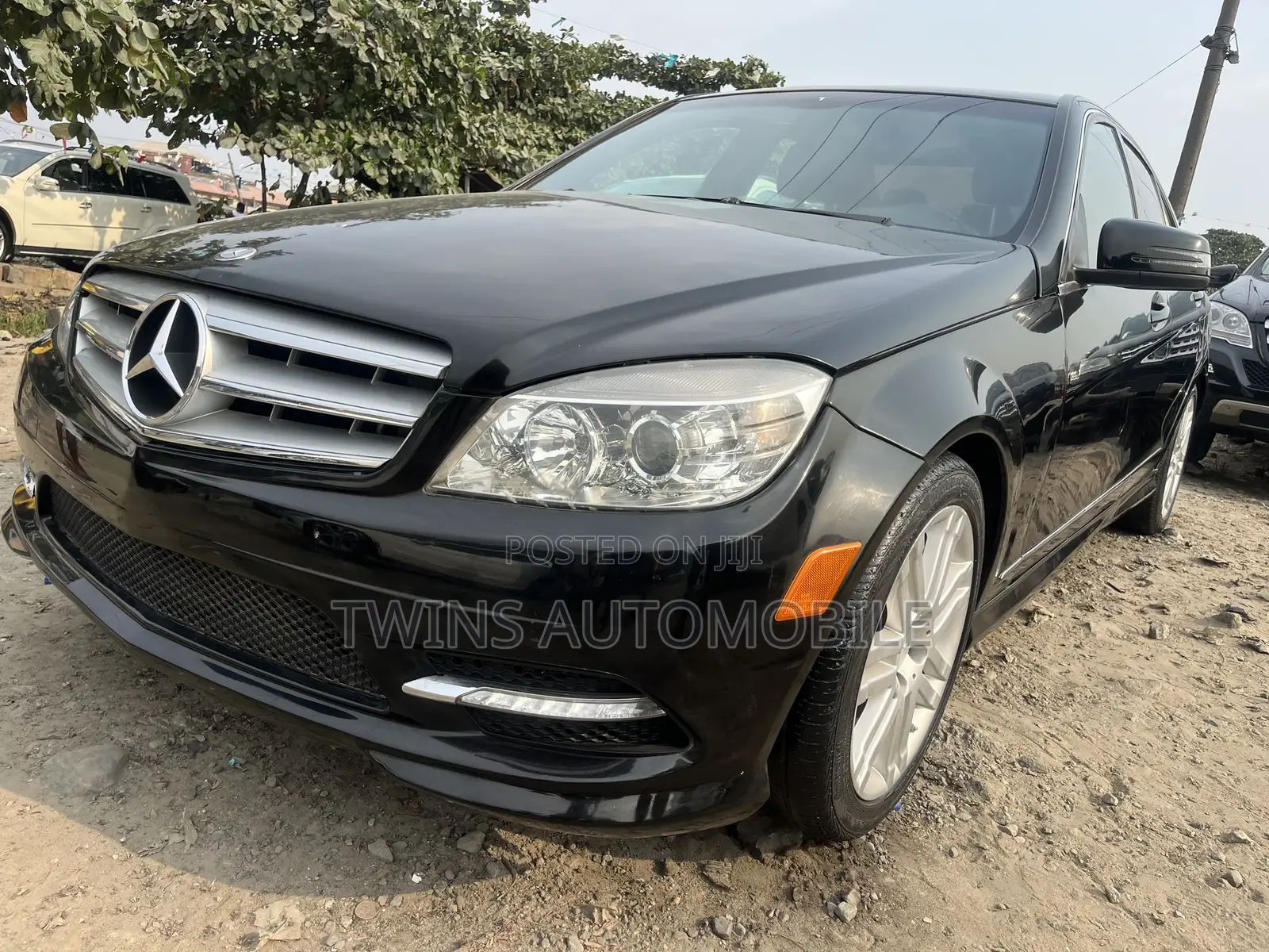 Mercedes-Benz C300 2010 Black