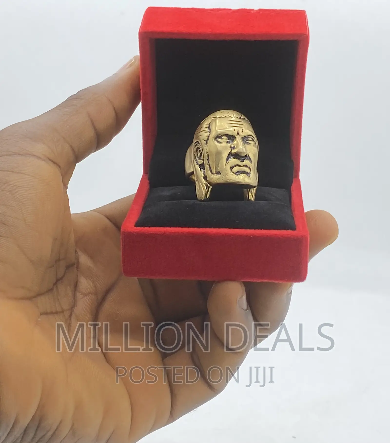 Ski Punk Stylish Men’S Gold Ring