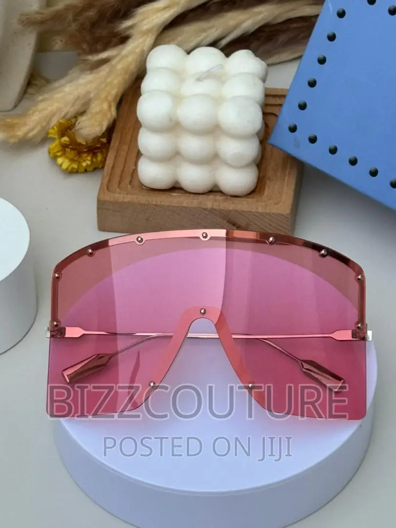 Original GUCCI Sunglasses for Ladies Available in Store