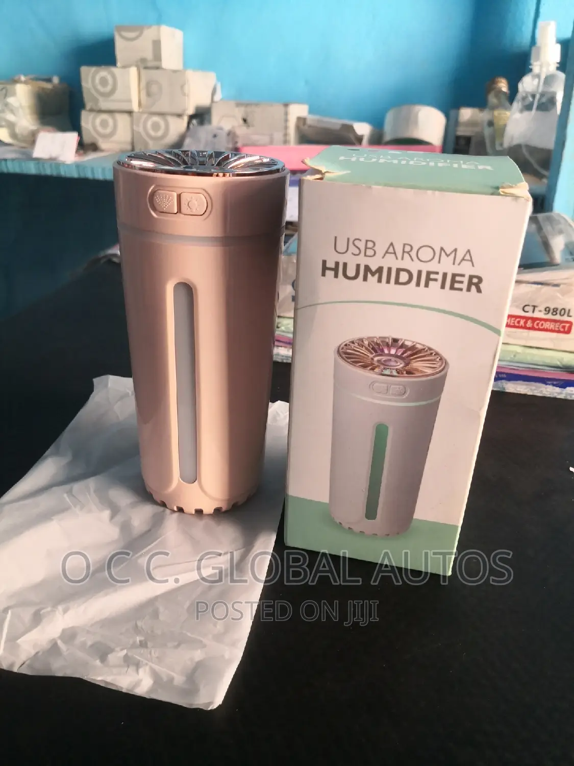 Air Fresher With Light and the Liquid