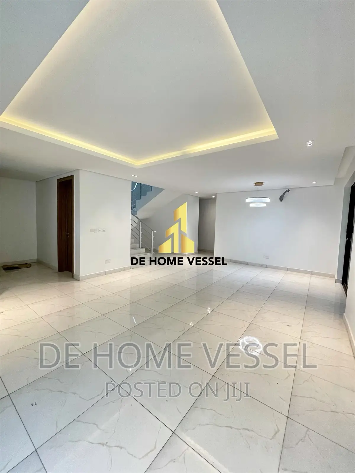 5bdrm Duplex in Lekki Phase 1 for sale