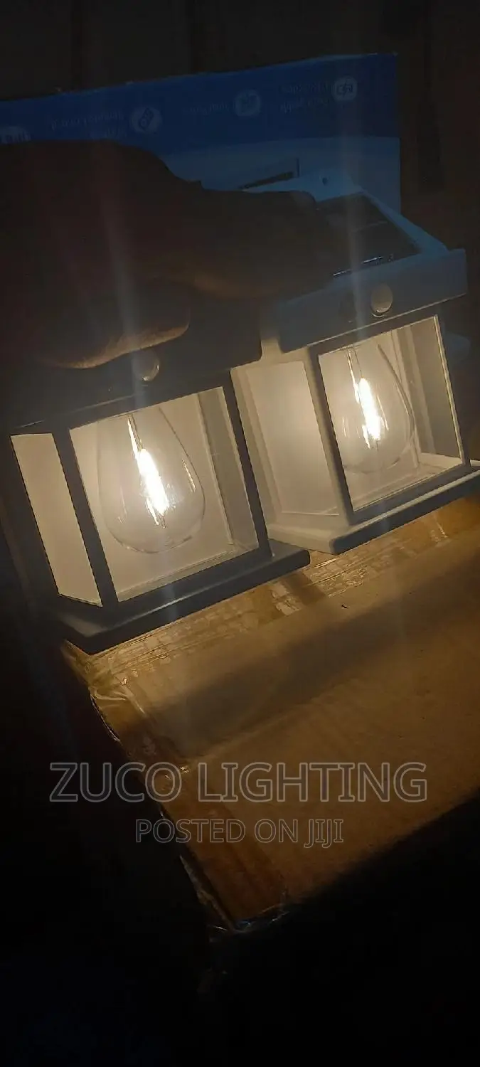 Modern Solar Halogen Bulbs Solar Security Wall Lamp Waterpf