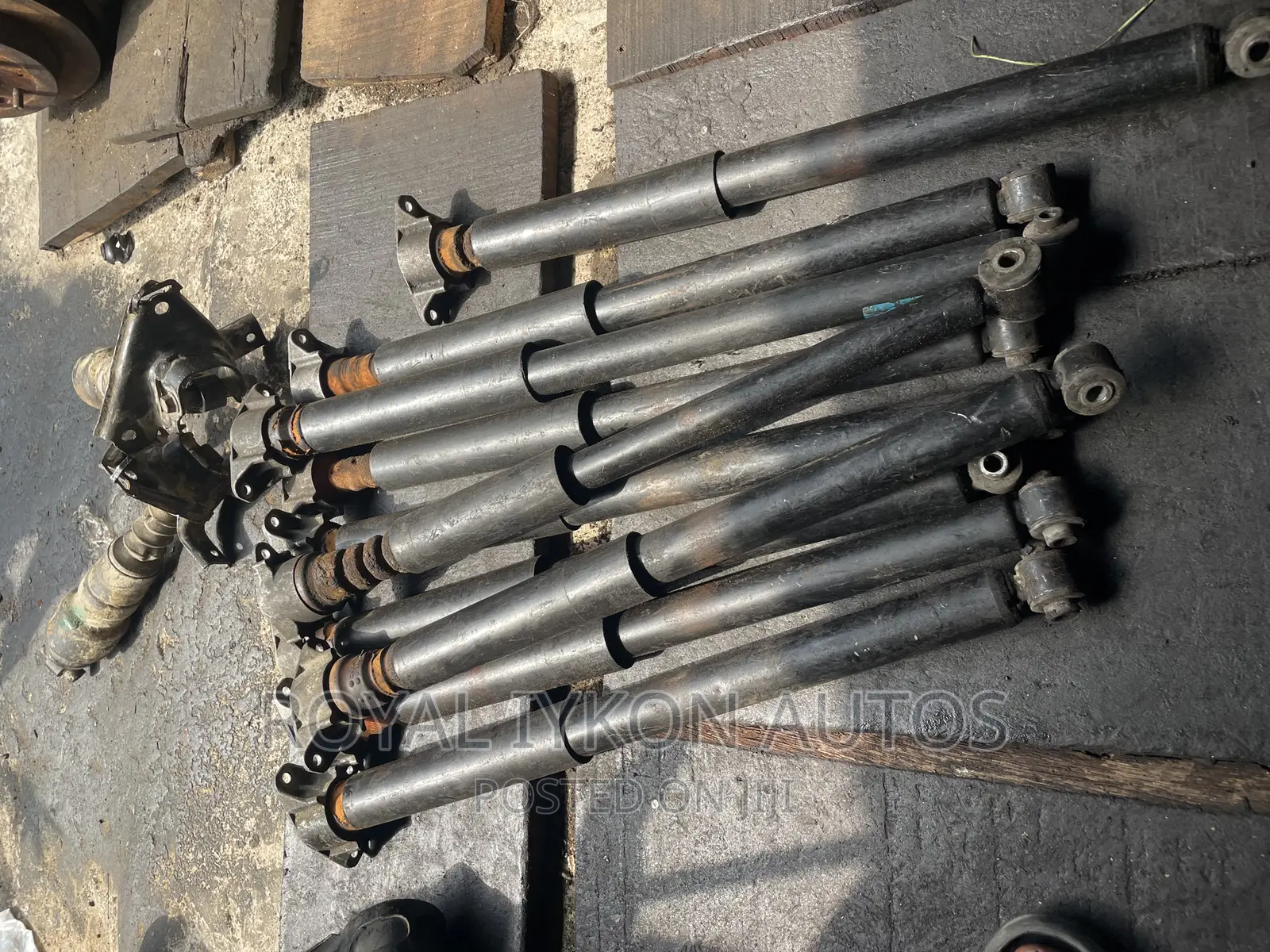 Back Shock Absorbers Mazda 5 ,Mazda 3