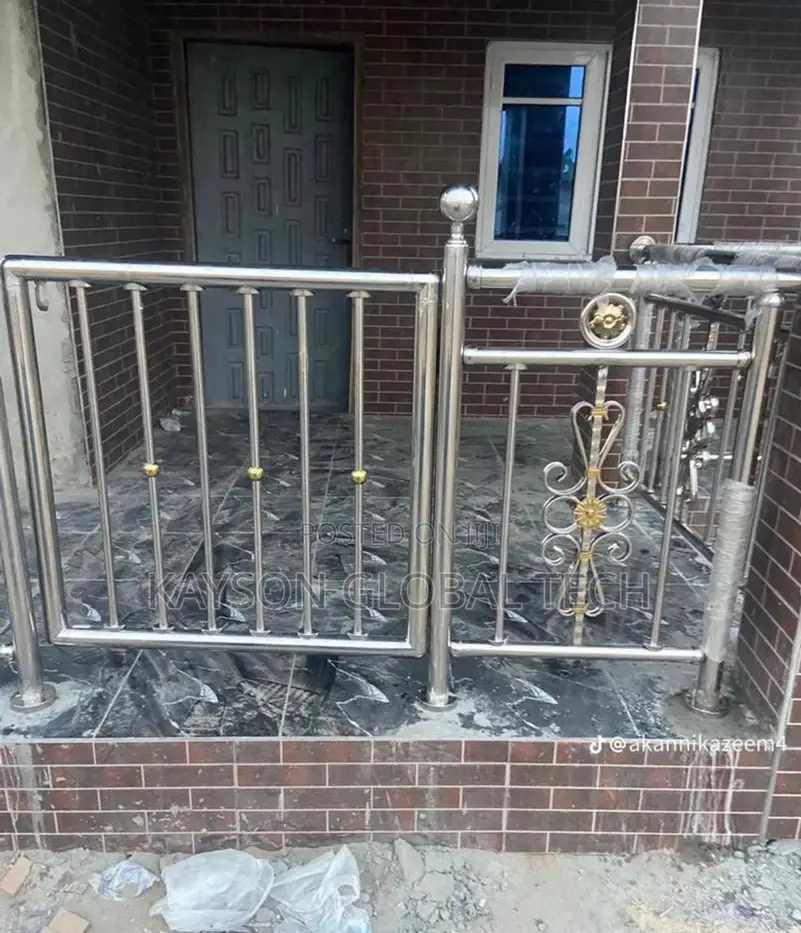 Handrail With Design Flowers