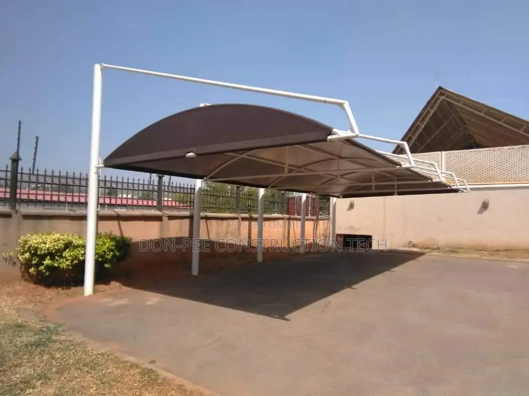 Dubai's Carport