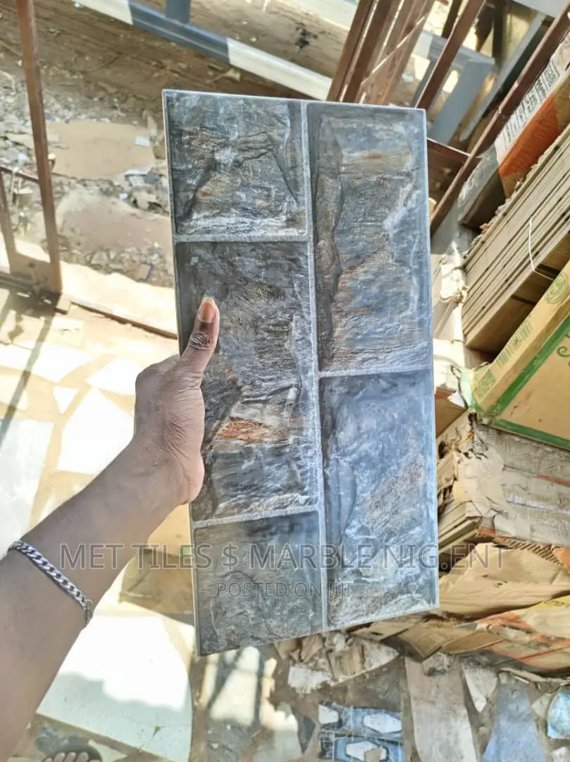 Pillar Wall and Belting Wall 25x50