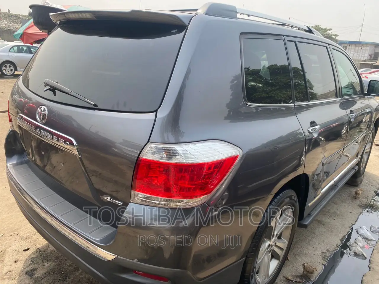 Toyota Highlander Limited 3.5l 4WD 2013 Gray