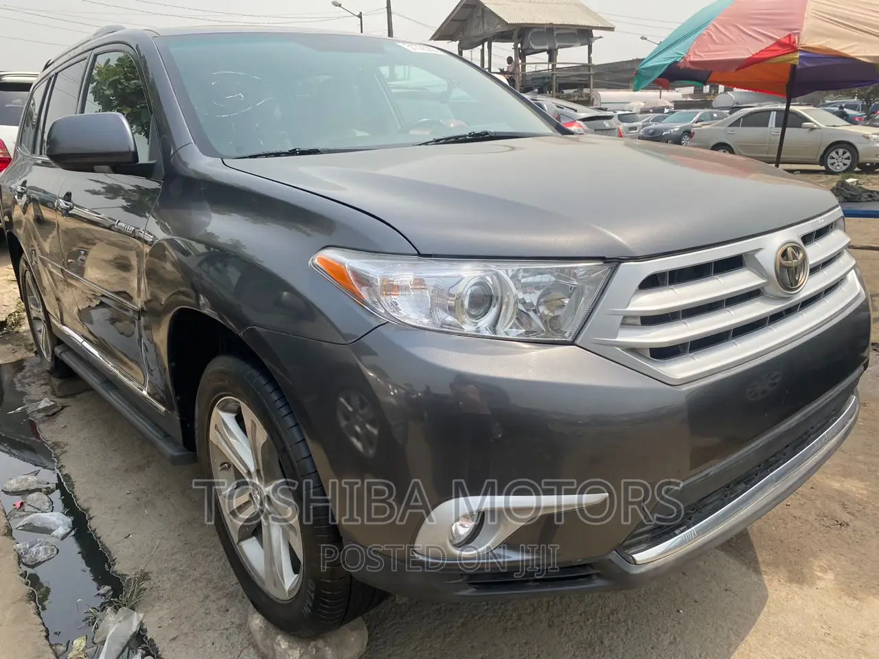 Toyota Highlander Limited 3.5l 4WD 2013 Gray