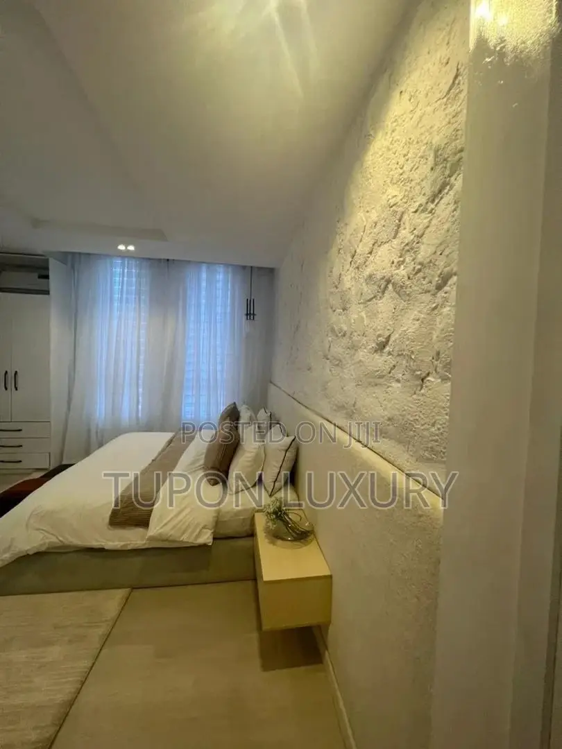 Luxury 2 Bedroom Apartment.