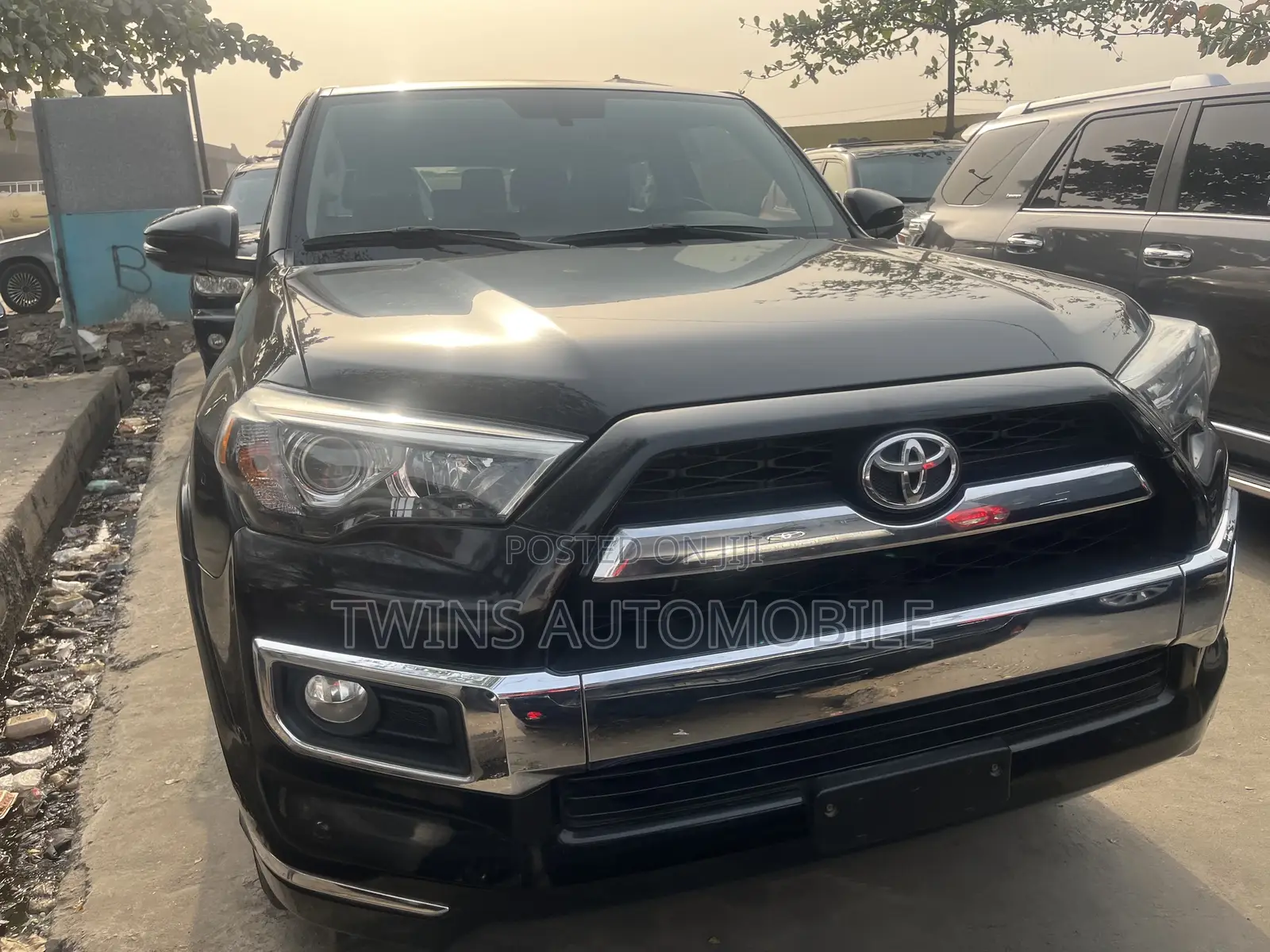 Toyota 4-Runner 2016 Black