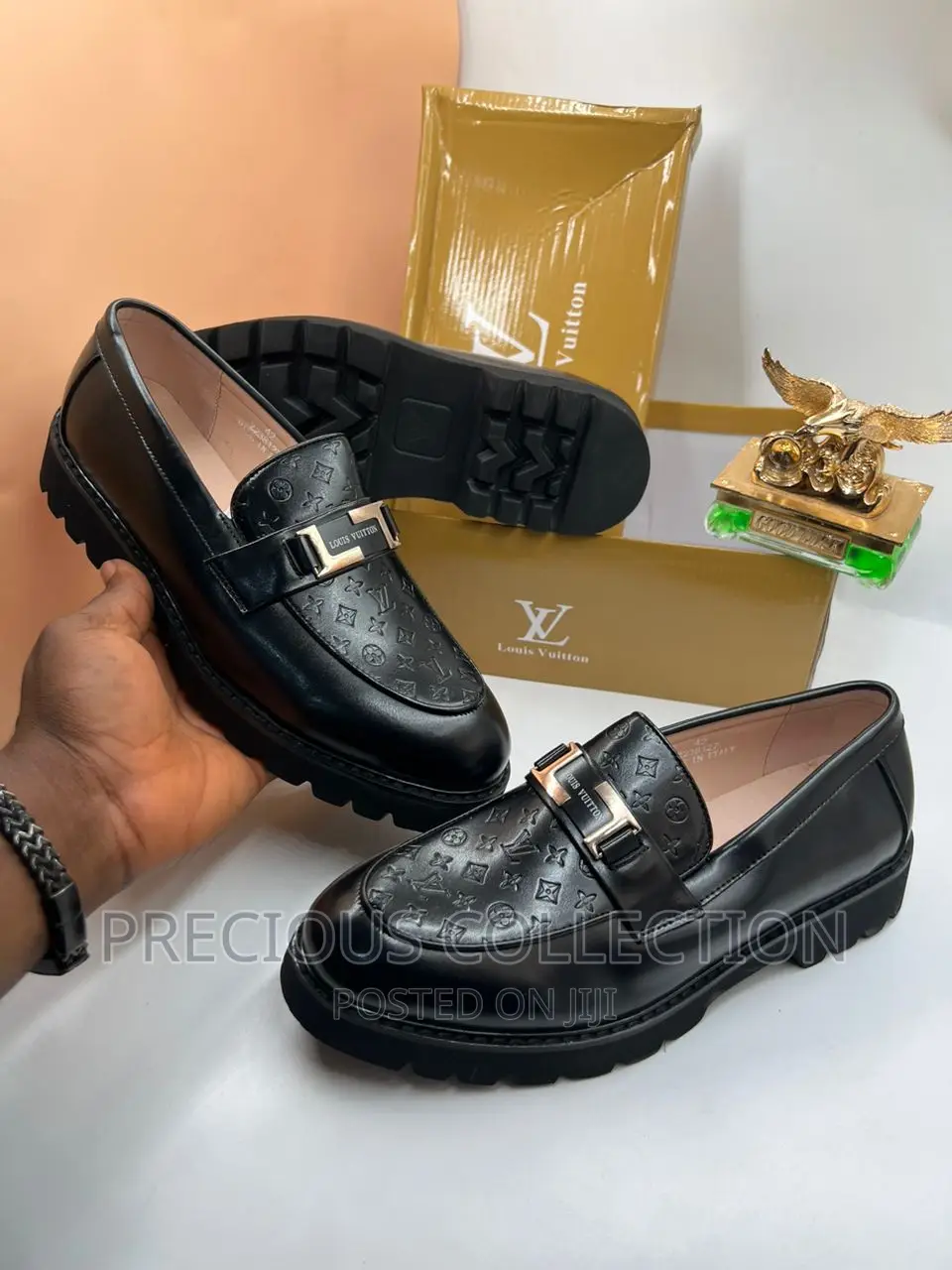 Men's Louis Vuitton Leather Shoes