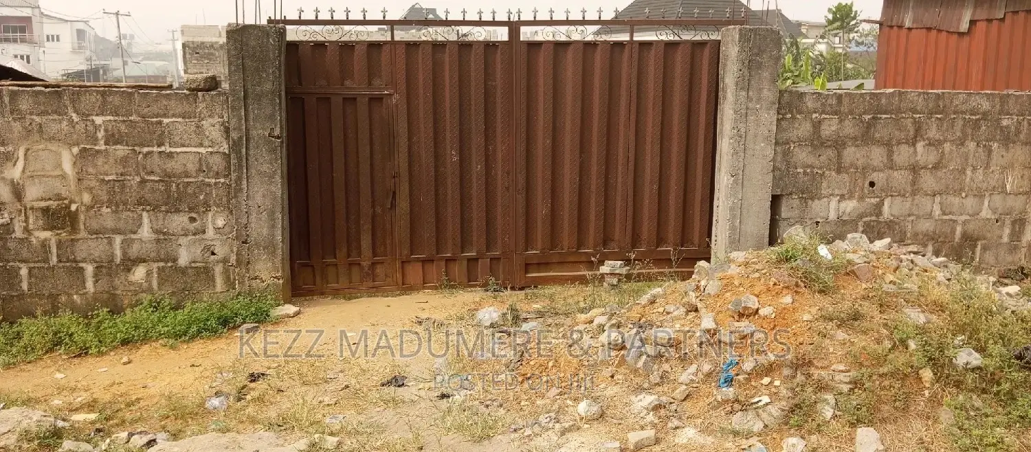 For Sale: At Major G.U.Aker Rd, Eliozu