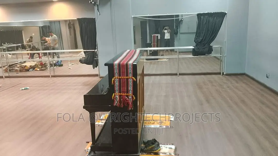 Laminate Wooden Floors