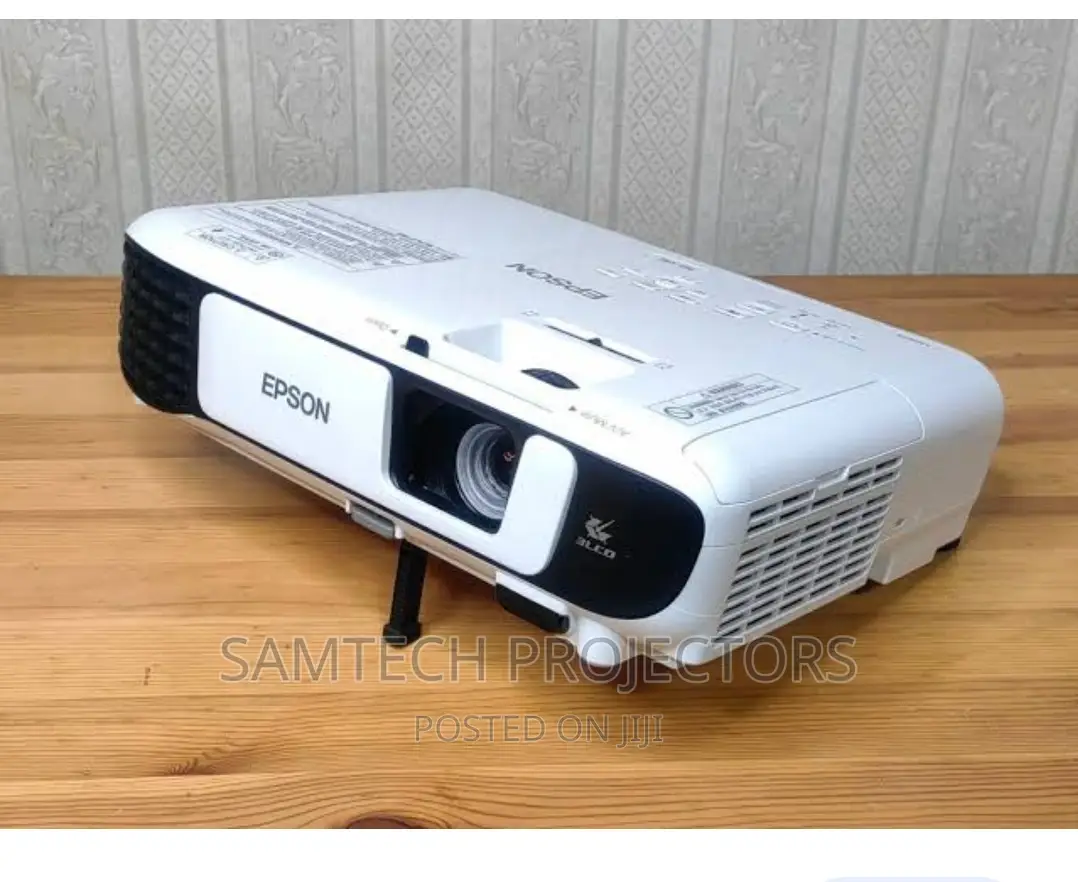 Brand New EPSON Projector Available in Stock.