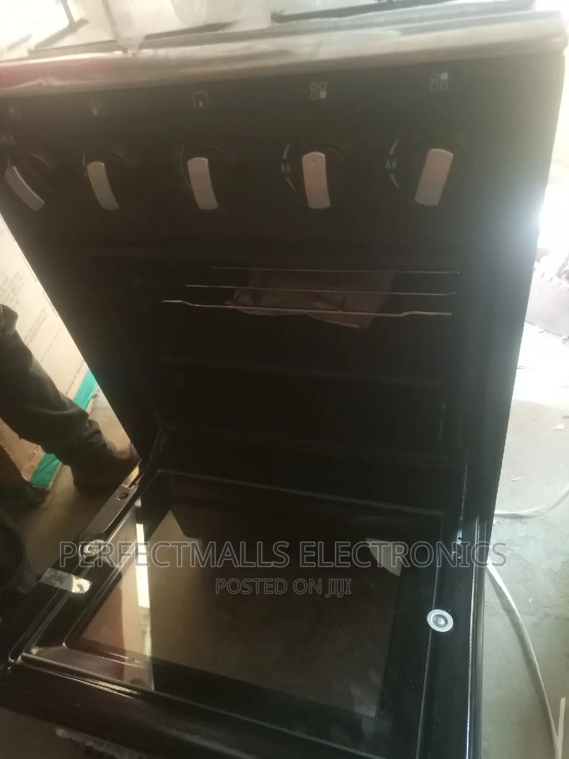 50*50 Bruhm 4 Burner Freestanding Cooker With Oven