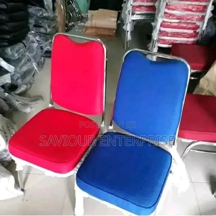 S16 Banquet Chair