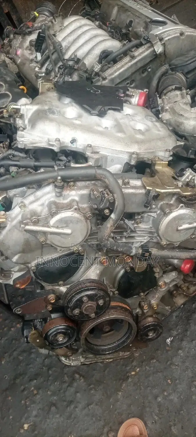Nissan Infiniti Fx35 2005.
