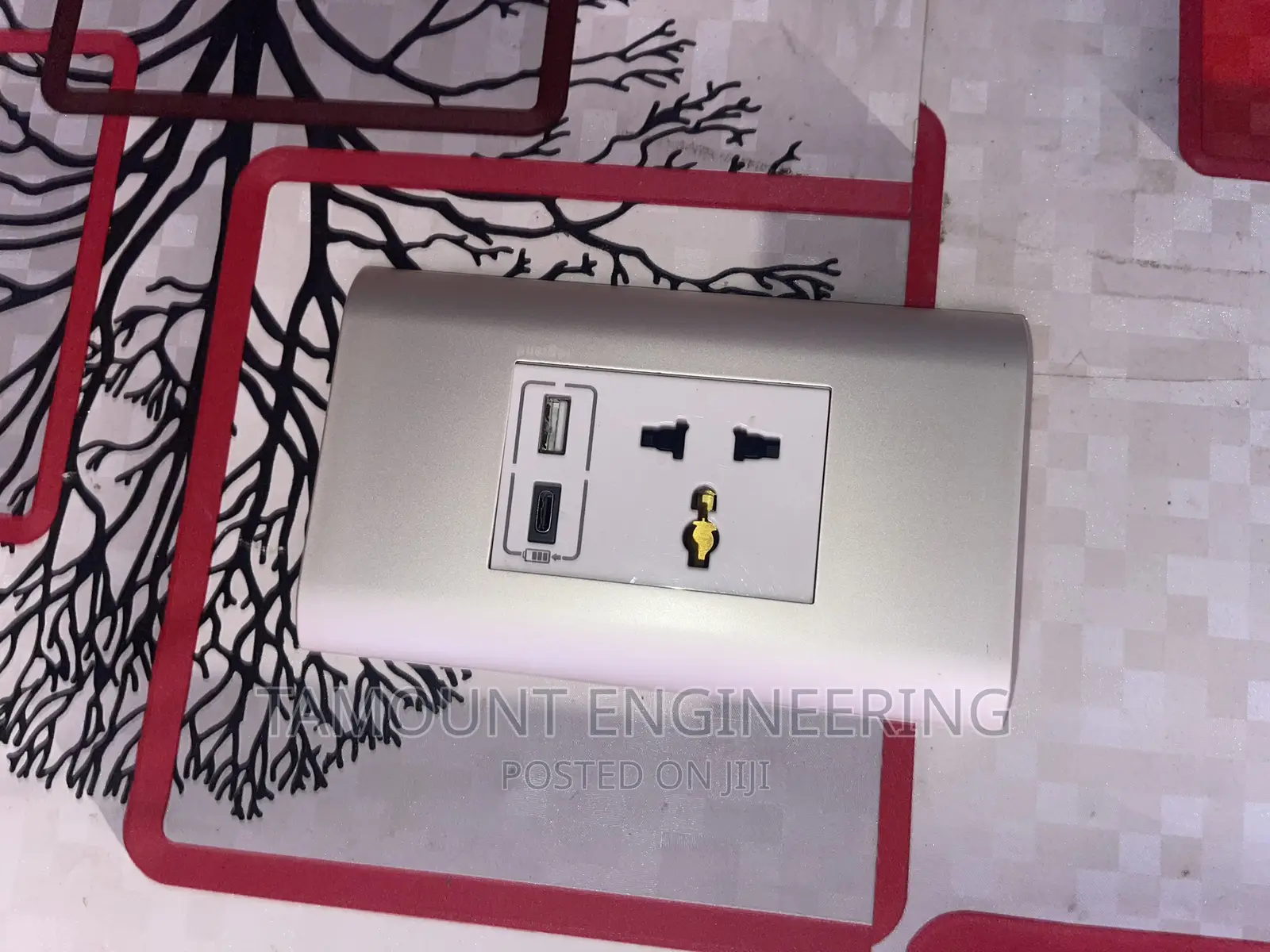 Legrand Special Sockets With Usb Type C Matt Silver