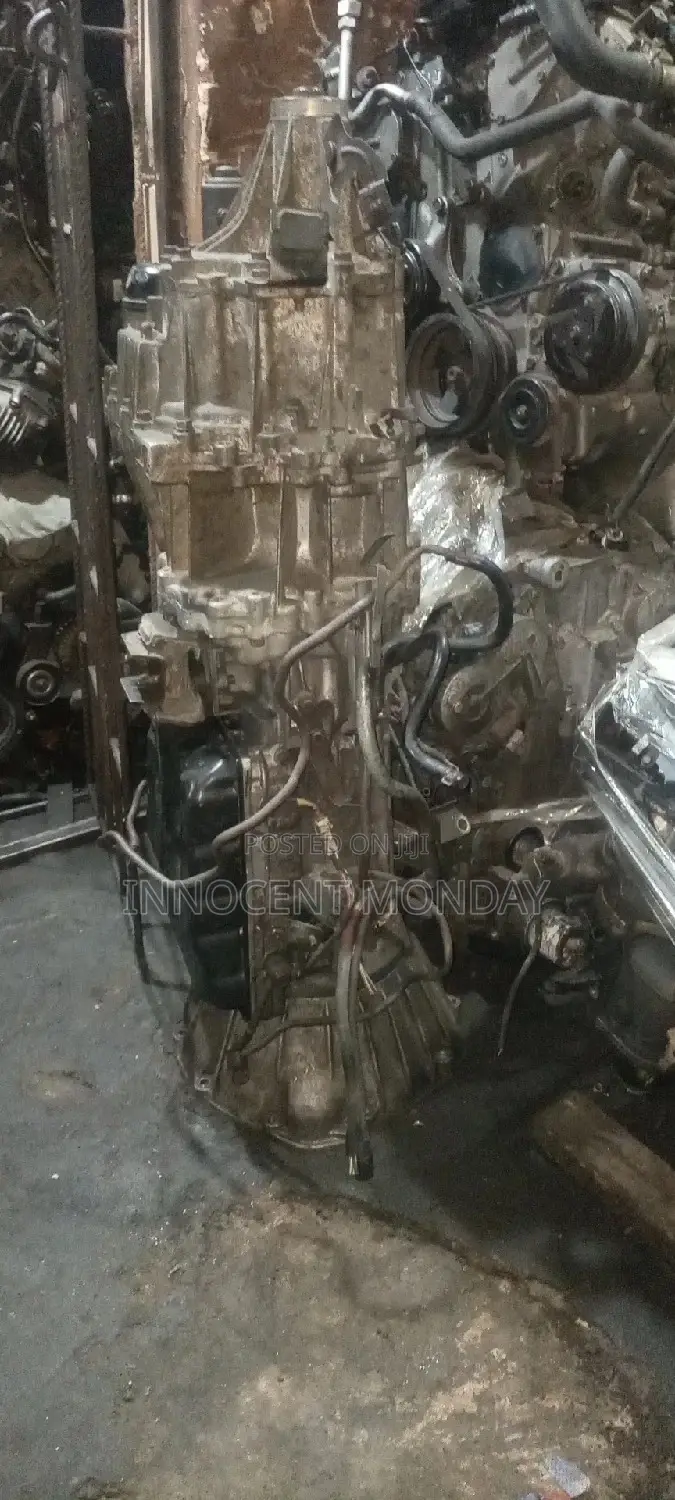 Nissan Xterra 2000 Model Transmission.