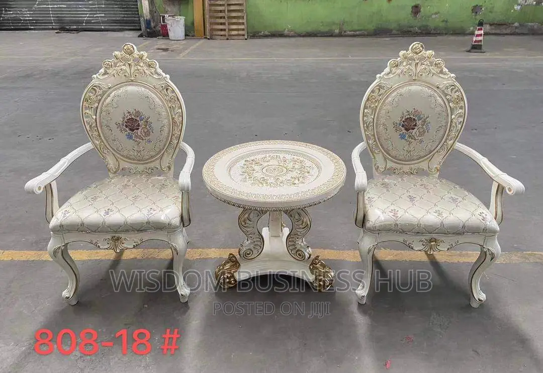 Royal Love Chair With Center Table