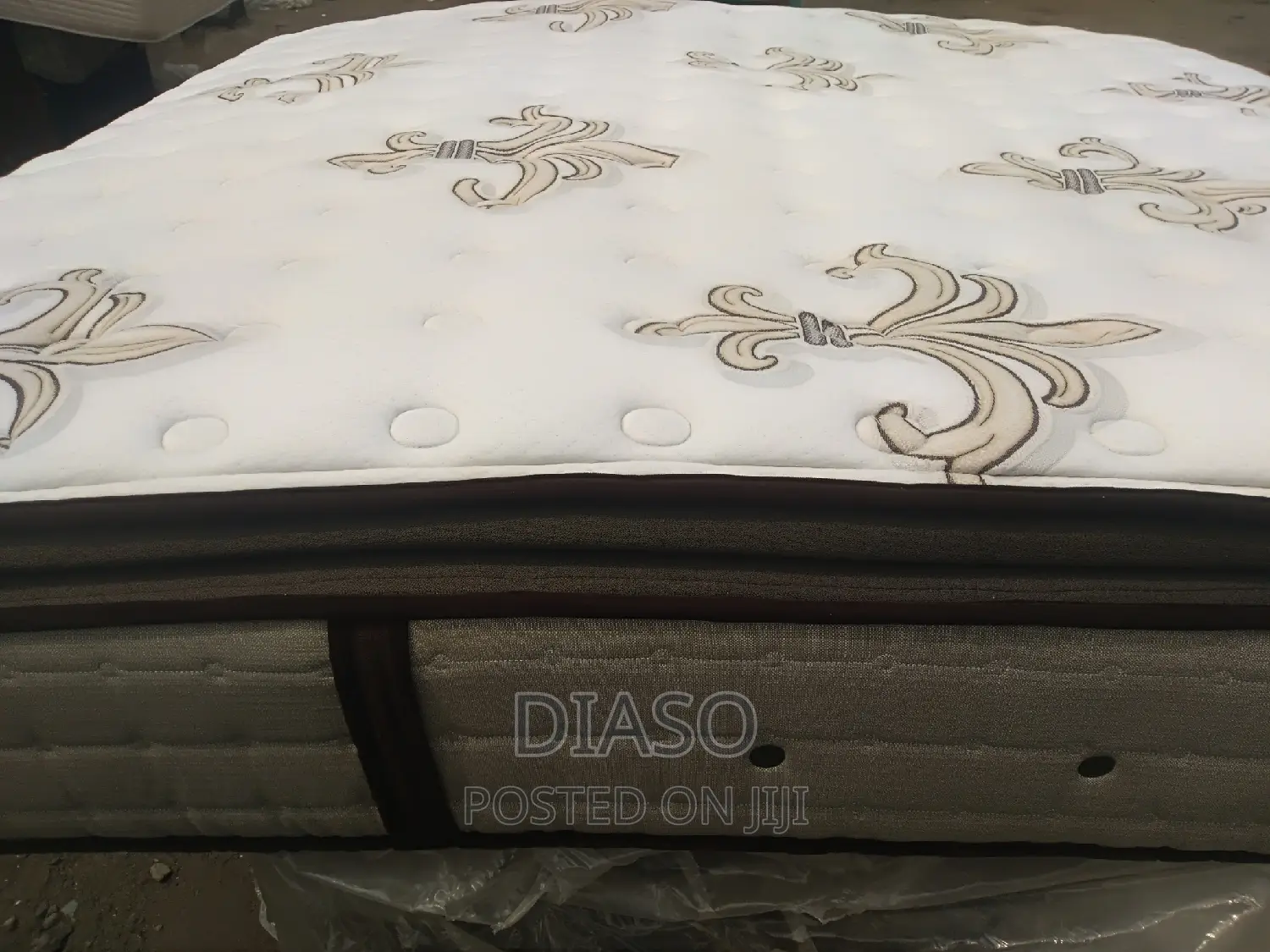 Order for Your USA Hybrid Mattress and Get 1 Fiber Pillow