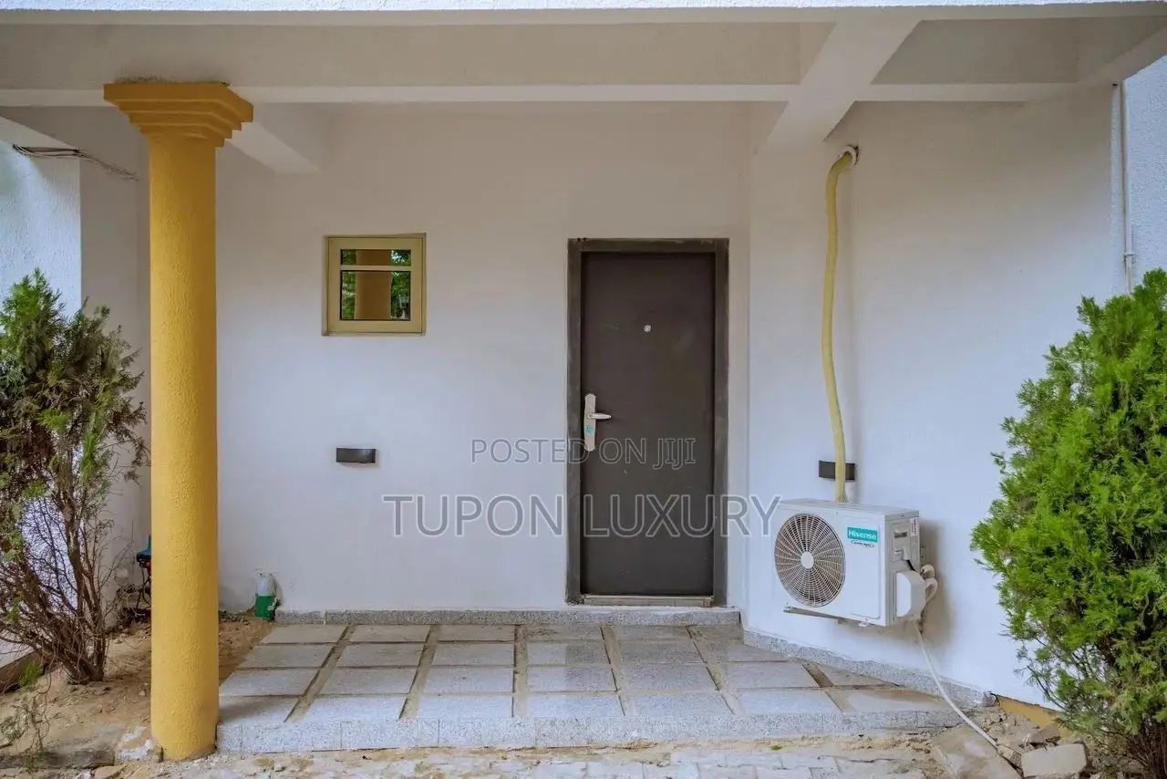Luxury 1bedroom Studio Apartment in Lrkki Phase 1