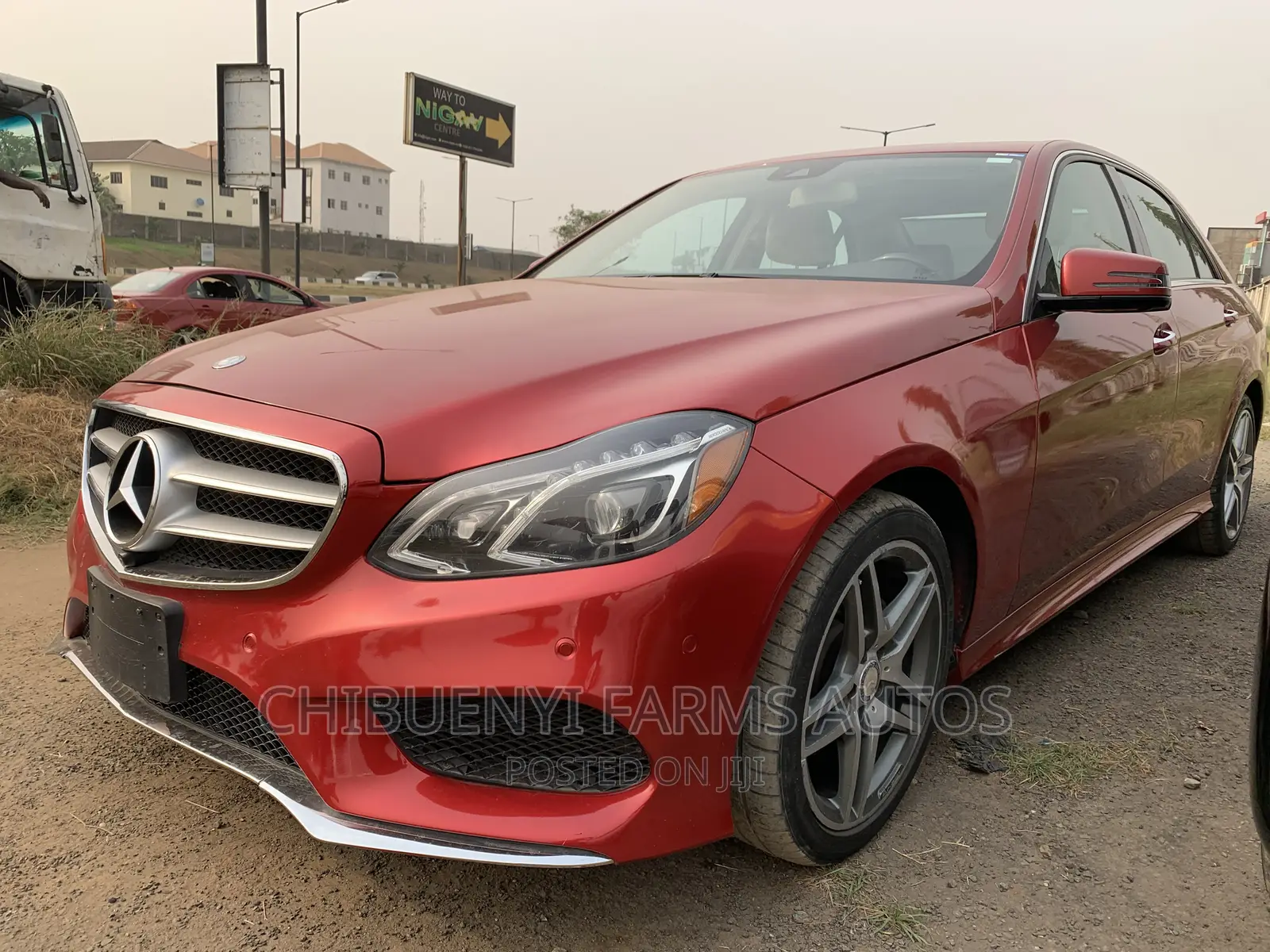 Mercedes-Benz E350 Base 4Matic Sedan AWD (3.5L 6cyl 7A) 2014 Red