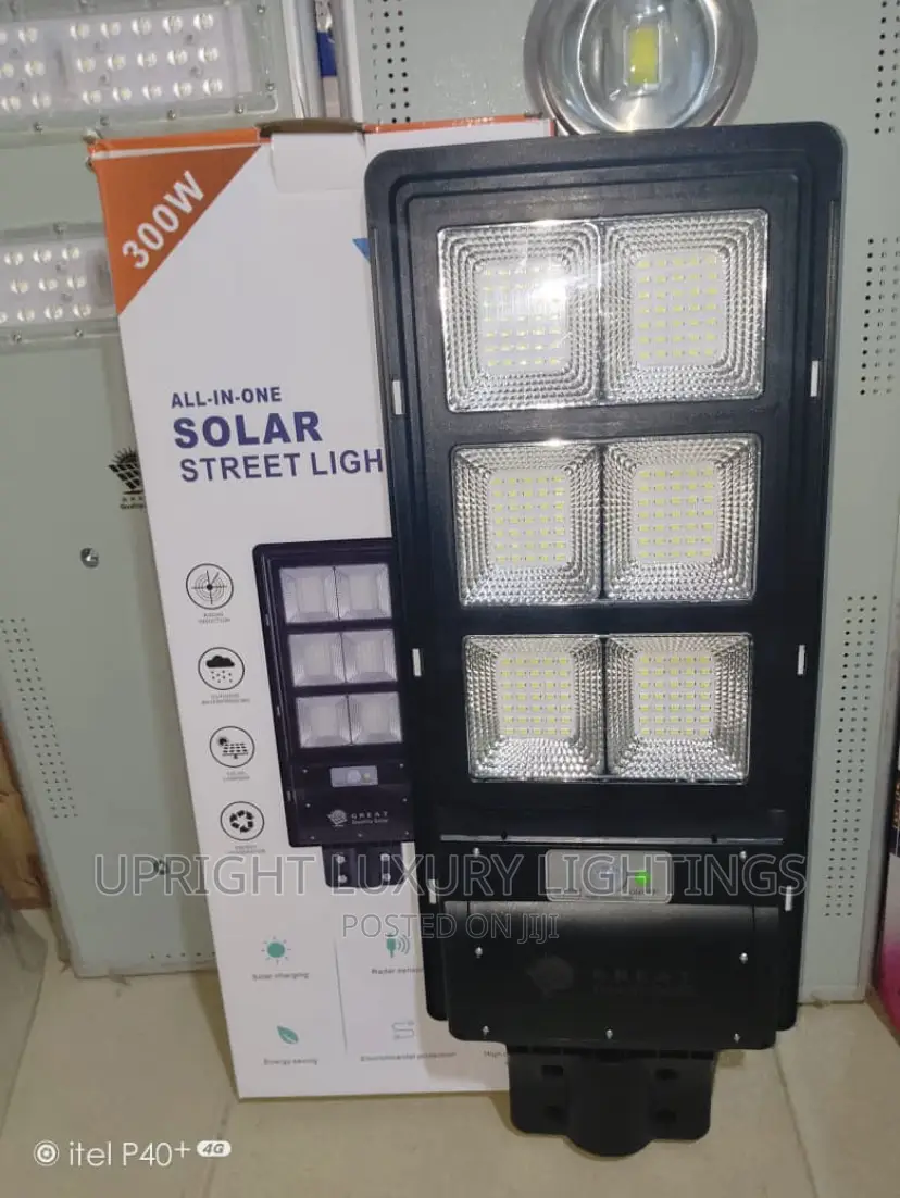 300watts Solar Street Light (6 Eyes)