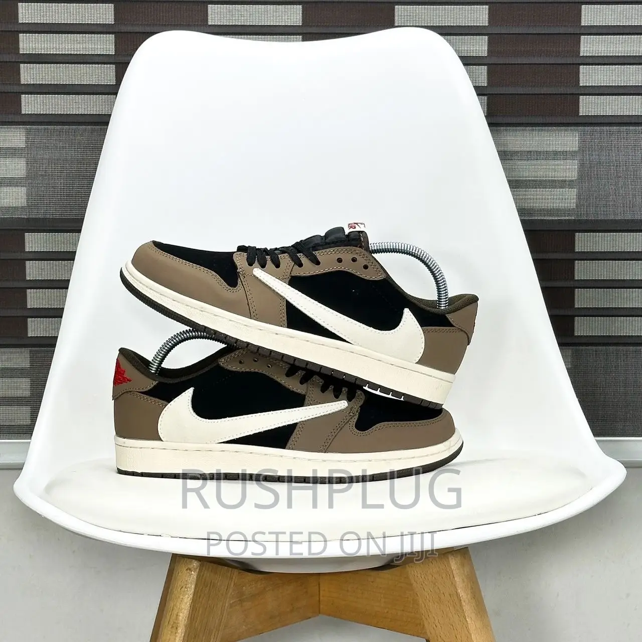 Travis Scott X Jordan 1 Low Retro Og “Mocha”