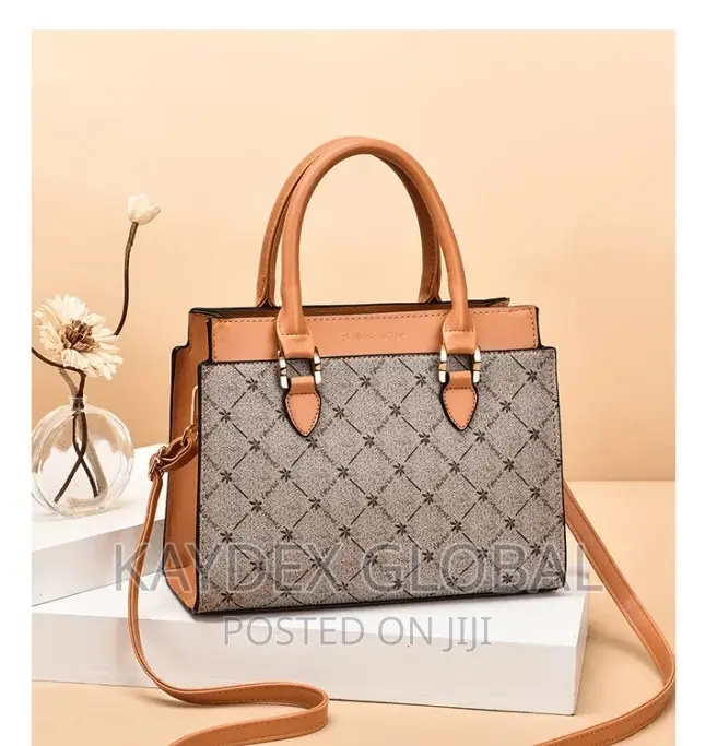 Ladies Classic Medium Handbag