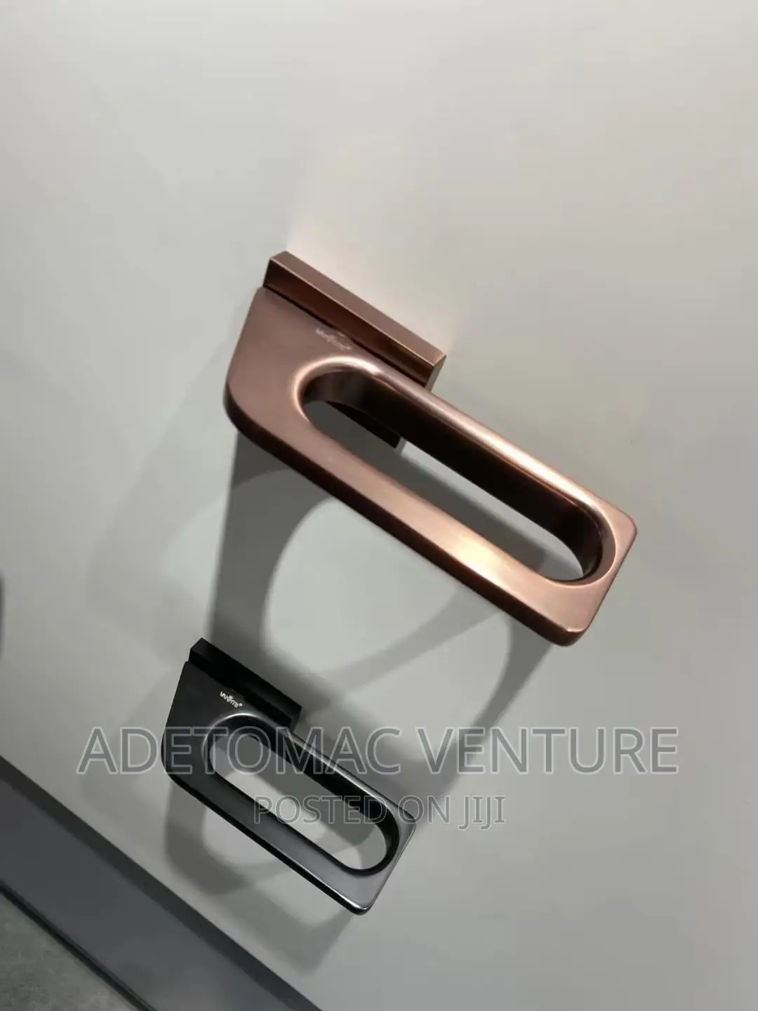 Separate Handles From Europe