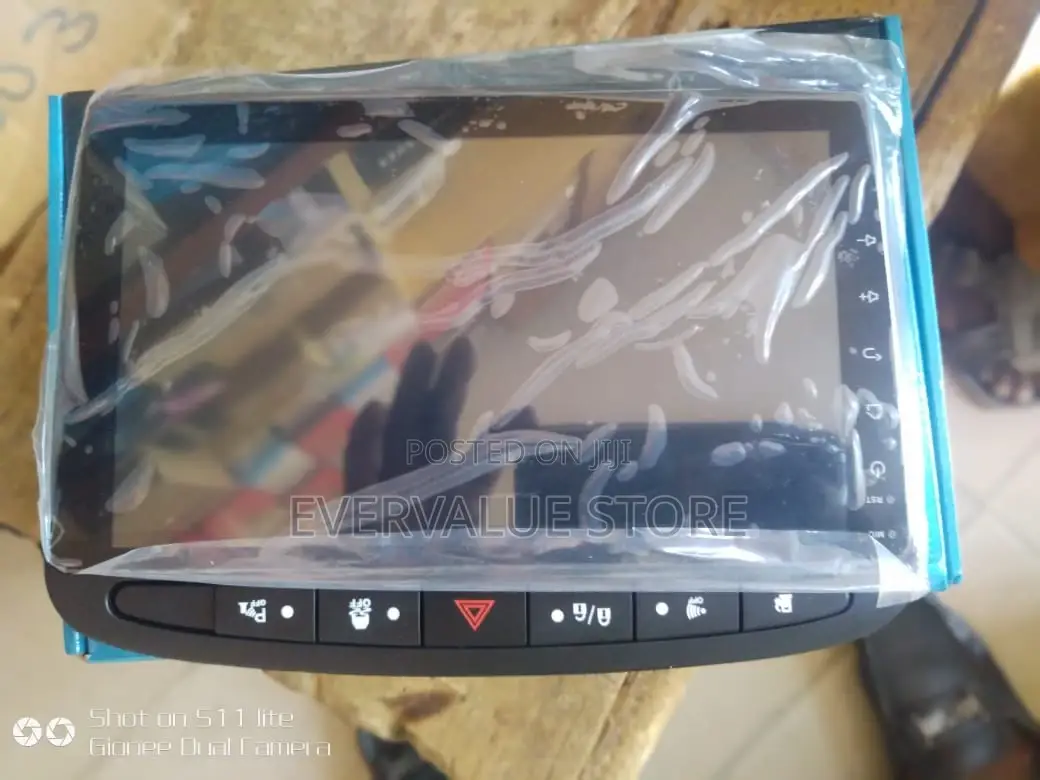 Peugeot 408 Android Player + Reverse Camera + Canbus