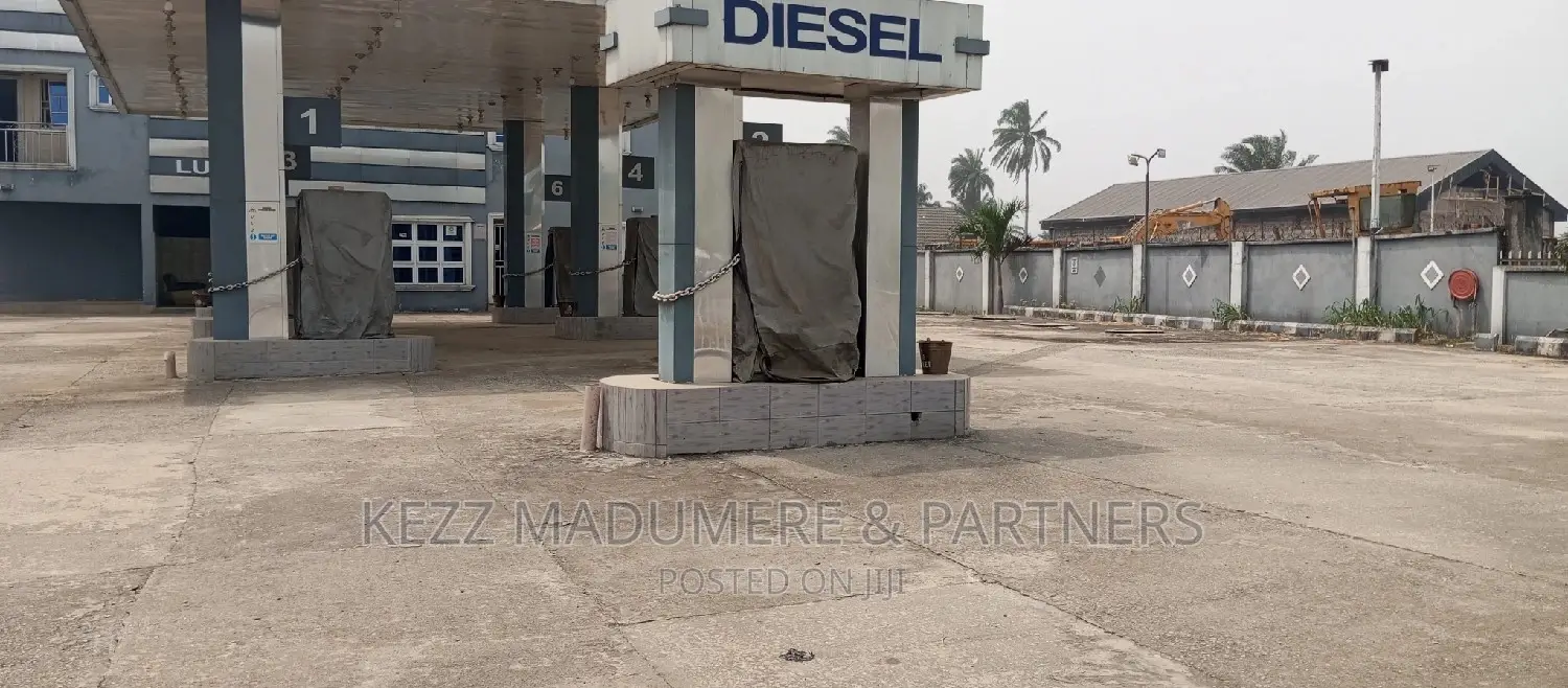 For Sale: A Functional Filling Station